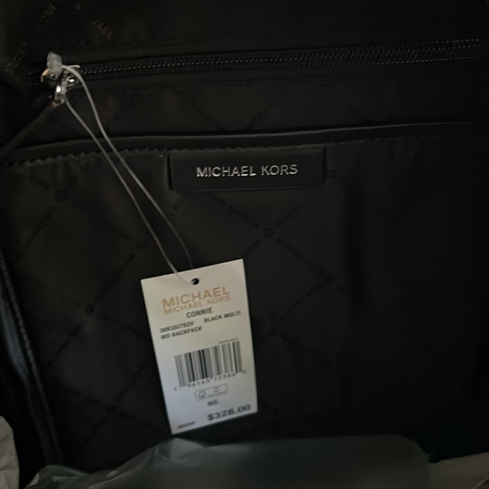 Mom ♥️ 100% Authentic Brand NWT…never used Michael Kors Leather Cliché Bk Pck - Picture 8 of 9